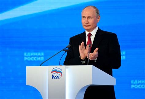 Poutine promet aux Russes des milliards de roubles .